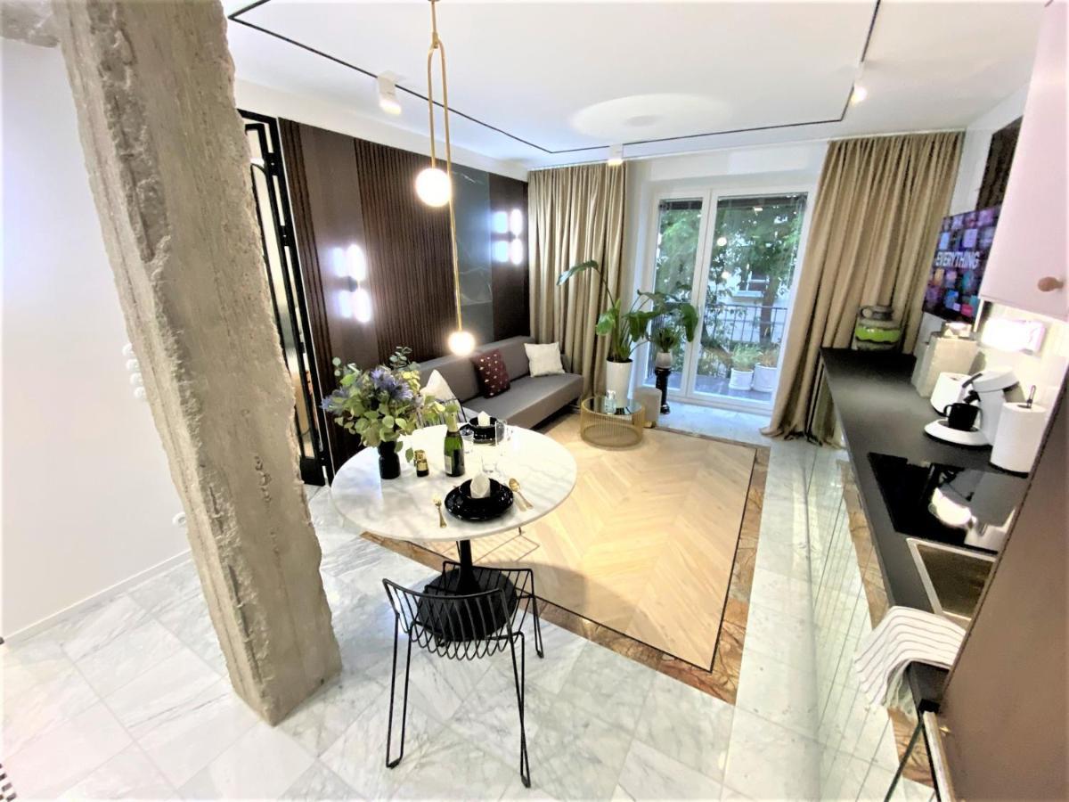 Design+LUXUS Apartment im Zentrum! +Netflix Warschau Exterior foto